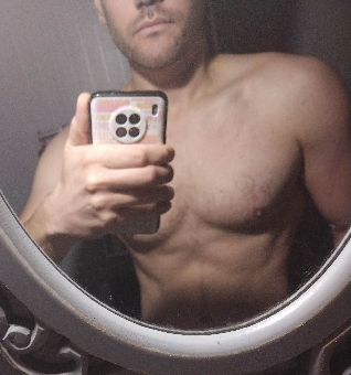 29  ans, Homme