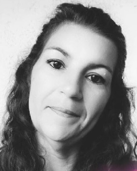 42  ans, Femme