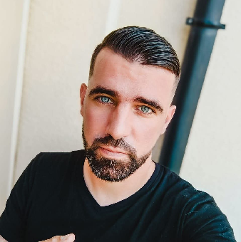 tchat avec JusteUnMecSympa