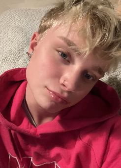 tchat avec NolanGay18