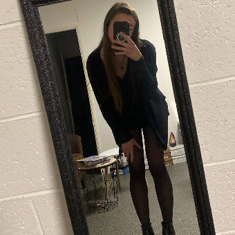 tchat avec Lea_loo35