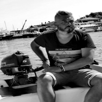 tchat avec Balenciaga